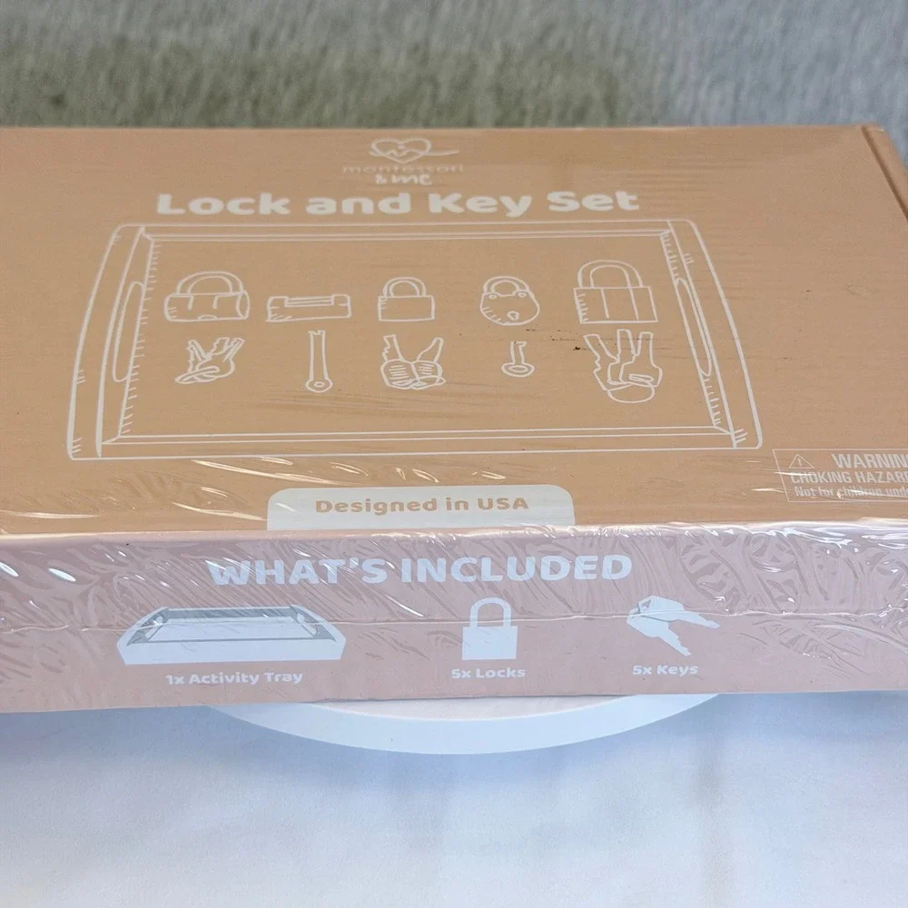 Montessori & Me Lock and Key Set Educational Toy with Wooden Tray ZK-LS-28 New